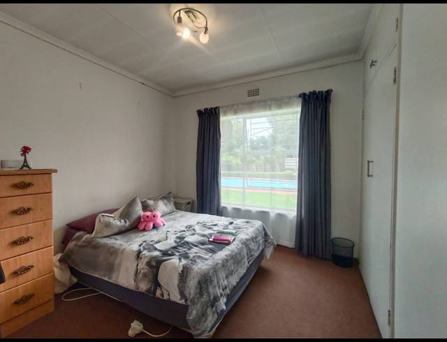 3 BEDROOM HOUSE FOR SALE IN VANDERBIJLPARK SW 5